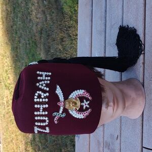 Vtg Zuhrah Shriner Jewelled Ceremonial Hat Genuine Leather Fez Size 7 1/8